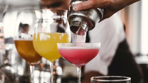 How to create a successful cocktail menu